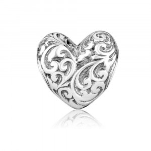 925 Sterling Silver Heart Charm Without Stone Design

 Sterling Silver