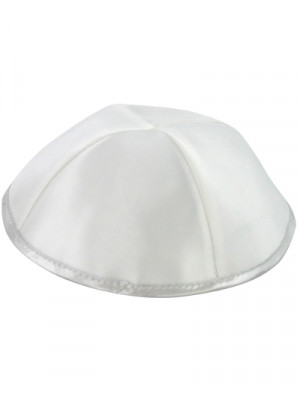 White Satin Kippah with Four Sections and Silver Rim (17cm) Ocasiones Judías