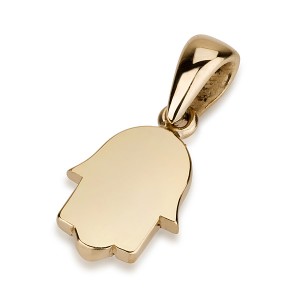 14k Yellow Gold Chamsa Pendant with Polished Surface Collares y Colgantes